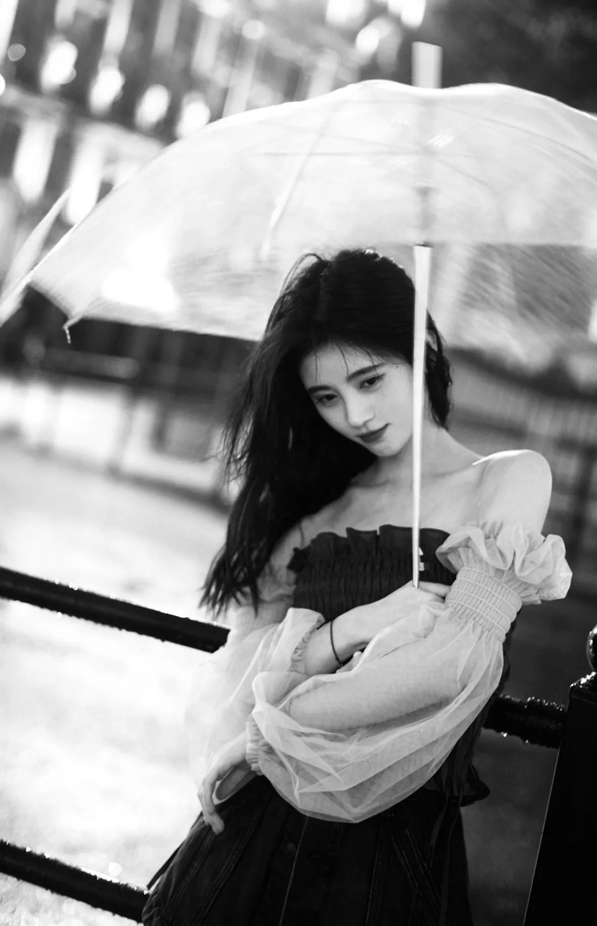ジュー・ジンイー（鞠婧禕）