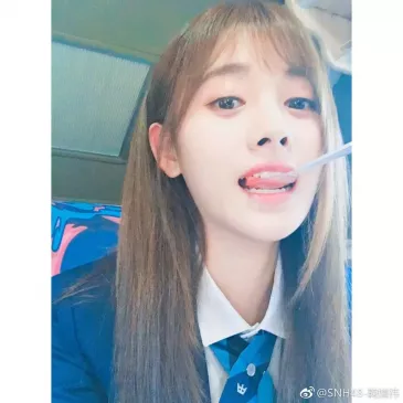 ジュー・ジンイー（鞠婧禕）