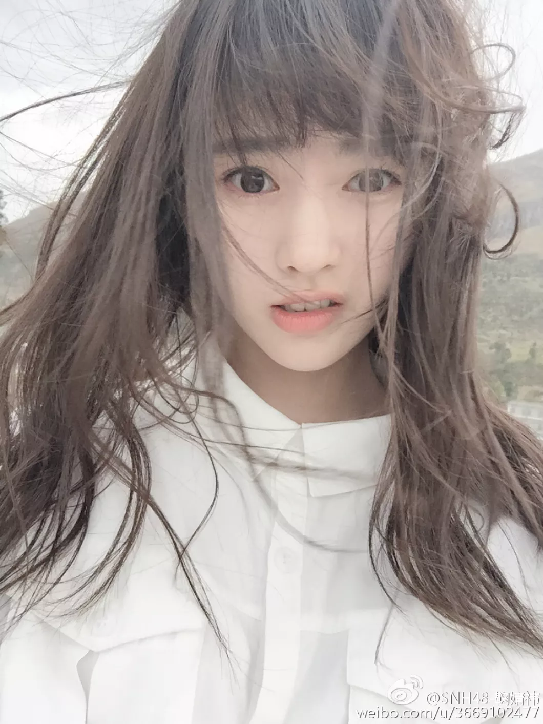 ジュー・ジンイー（鞠婧禕）