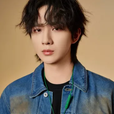 リー・ホンイー（李宏毅）