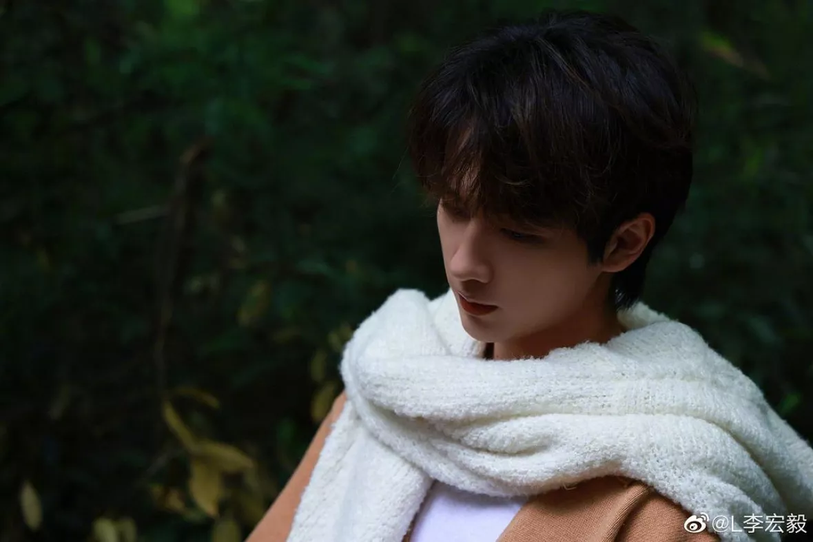 リー・ホンイー（李宏毅）