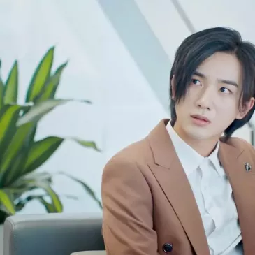 リー・ホンイー（李宏毅）