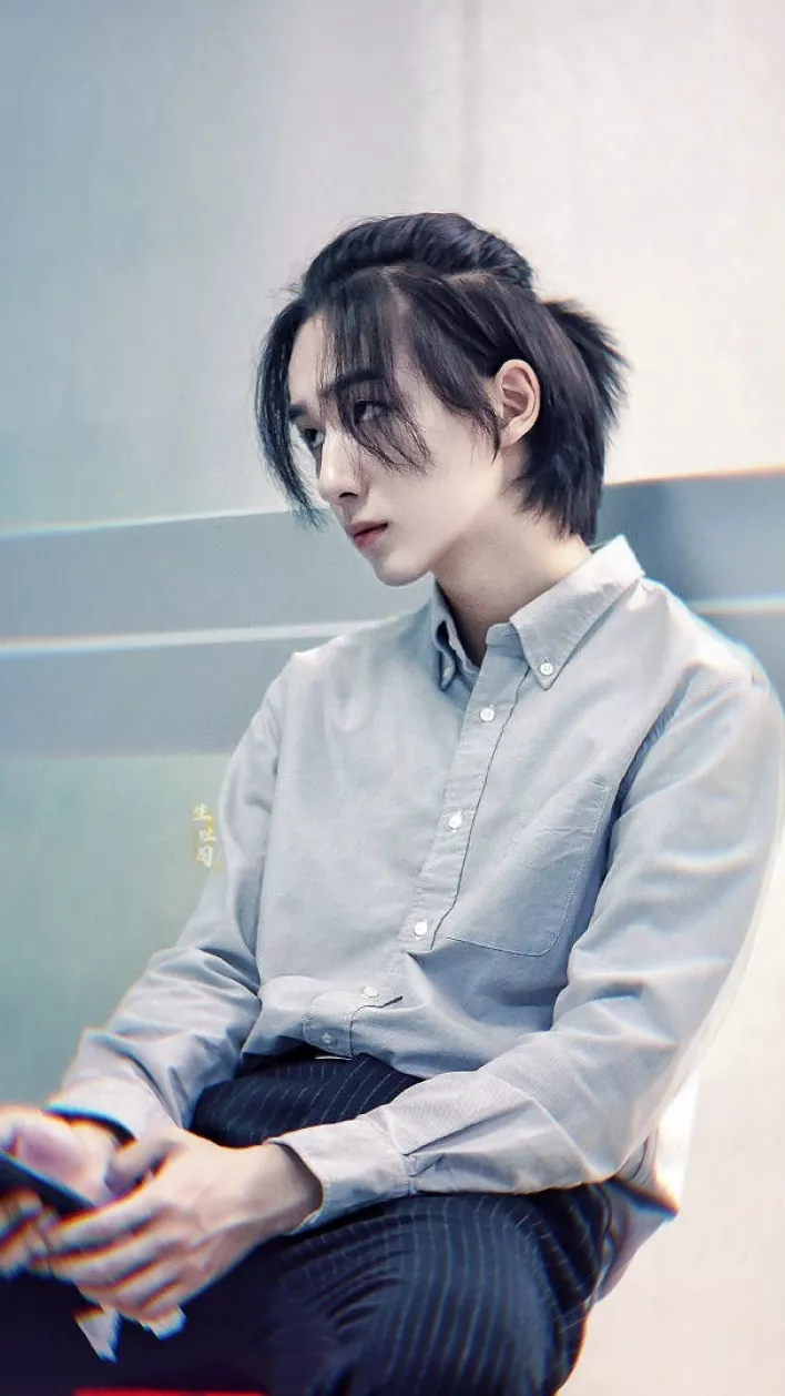リー・ホンイー（李宏毅）