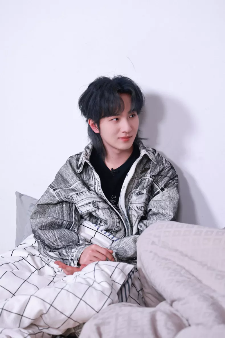 リー・ホンイー（李宏毅）