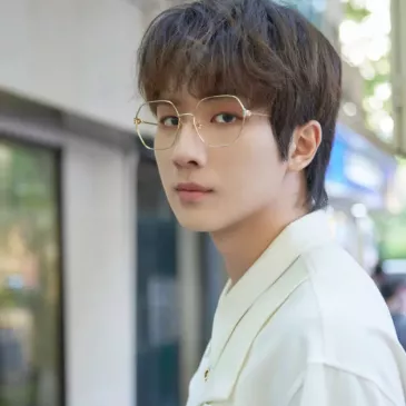 リー・ホンイー（李宏毅）