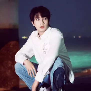 リー・ホンイー（李宏毅）