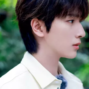 リー・ホンイー（李宏毅）