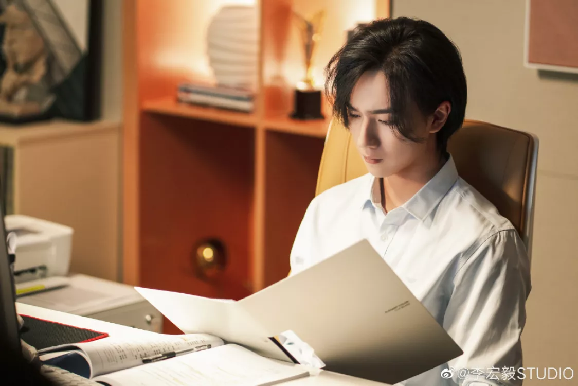 リー・ホンイー（李宏毅）