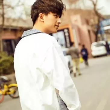 リー・ホンイー（李宏毅）