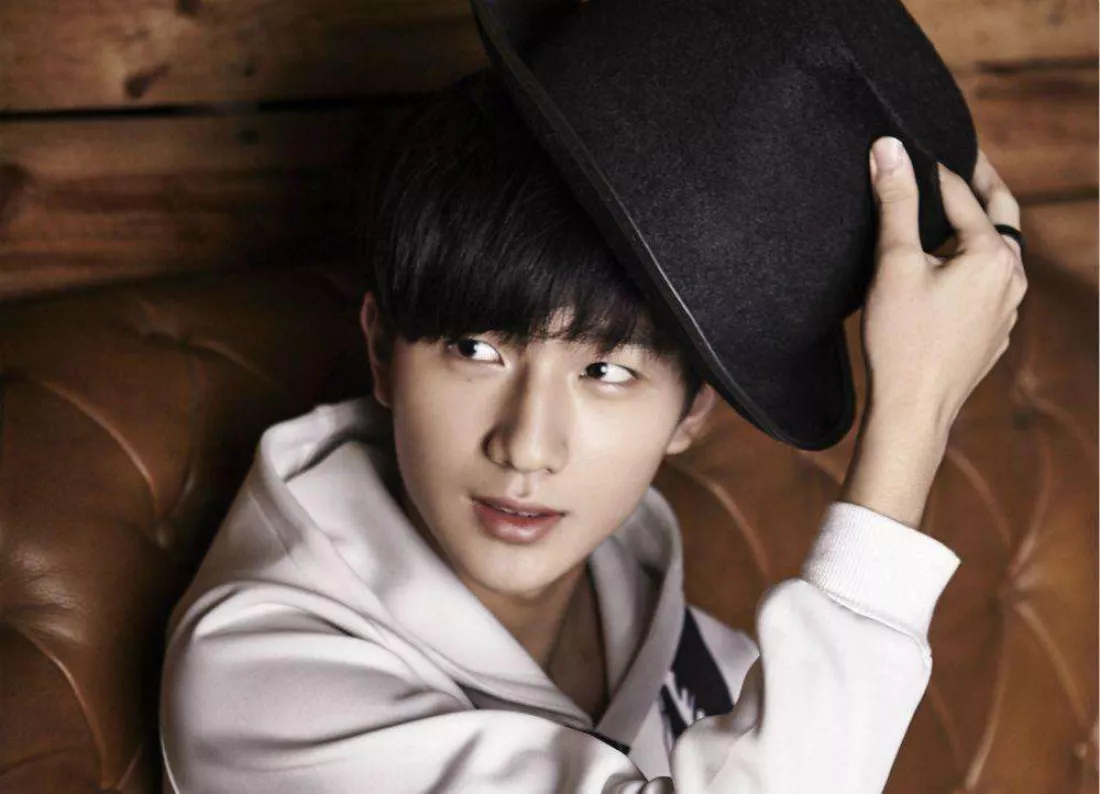 リー・ホンイー（李宏毅）