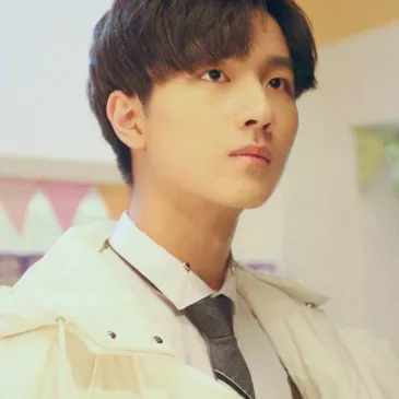 リー・ホンイー（李宏毅）