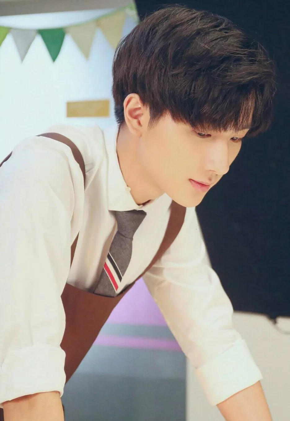 リー・ホンイー（李宏毅）