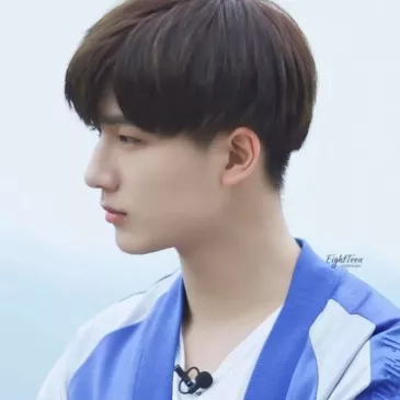 リー・ホンイー（李宏毅）