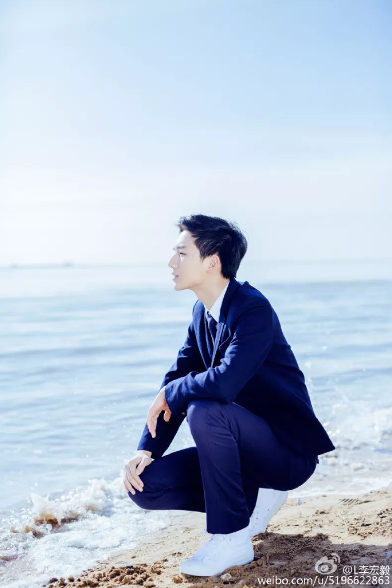 リー・ホンイー（李宏毅）