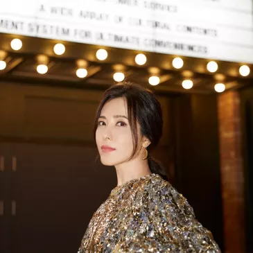 ズン・リー（曾黎）