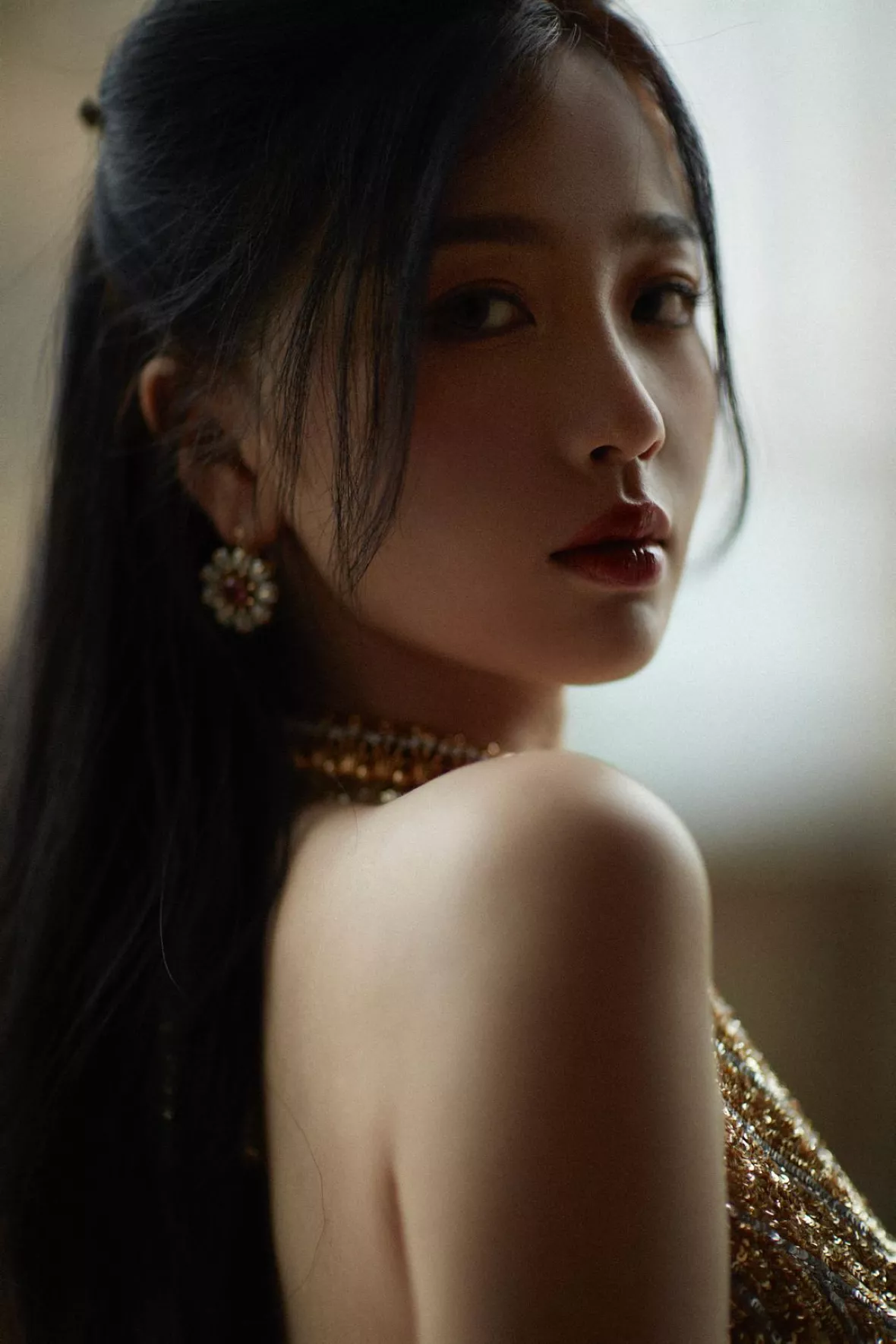 ユー・シューシン（虞書欣）