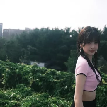 ユー・シューシン（虞書欣）