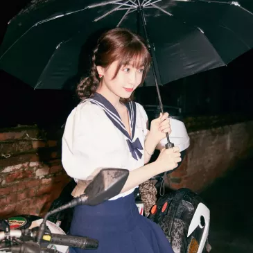 ユー・シューシン（虞書欣）