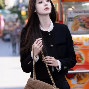 グーリーナーザー（古力娜扎）