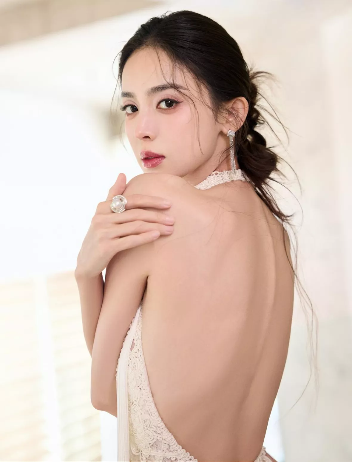 グーリーナーザー（古力娜扎）