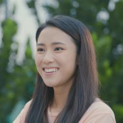 靈戲逼人