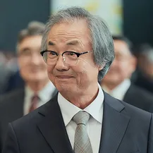 監察-方基浩