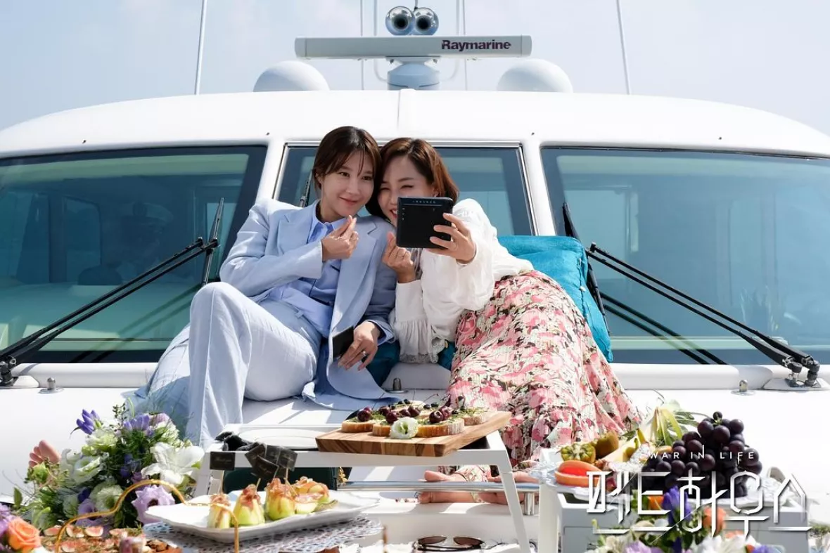 ペントハウススチール写真