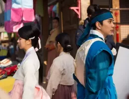 仮面の王 イ・ソンスチール写真