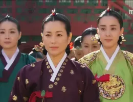 イ・サンスチール写真
