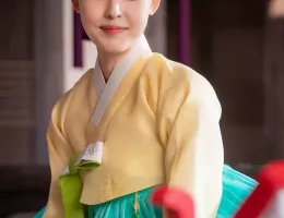 青春ウォルダム 呪われた王宮スチール写真