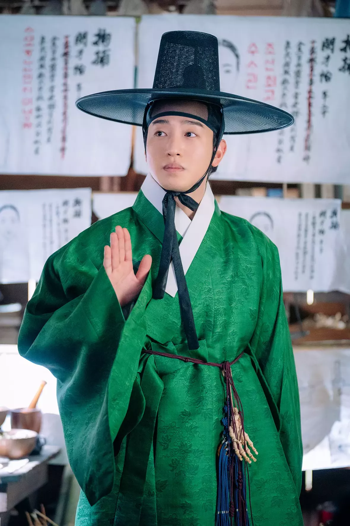 青春ウォルダム 呪われた王宮スチール写真