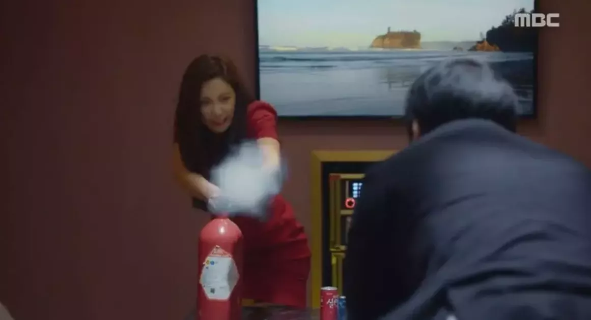 かくれんぼスチール写真