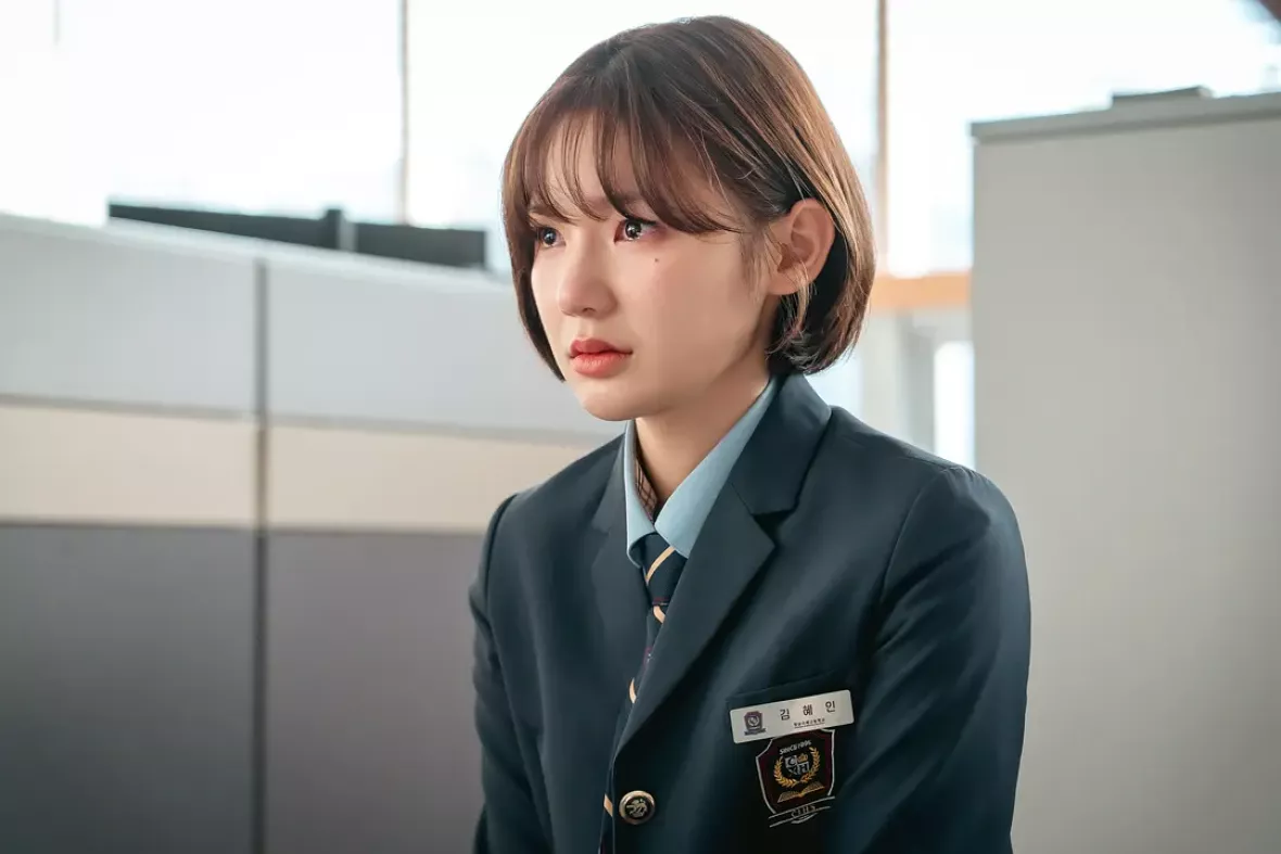 清潭(チョンダム)国際高校(Bitch x Rich) シーズン2スチール写真