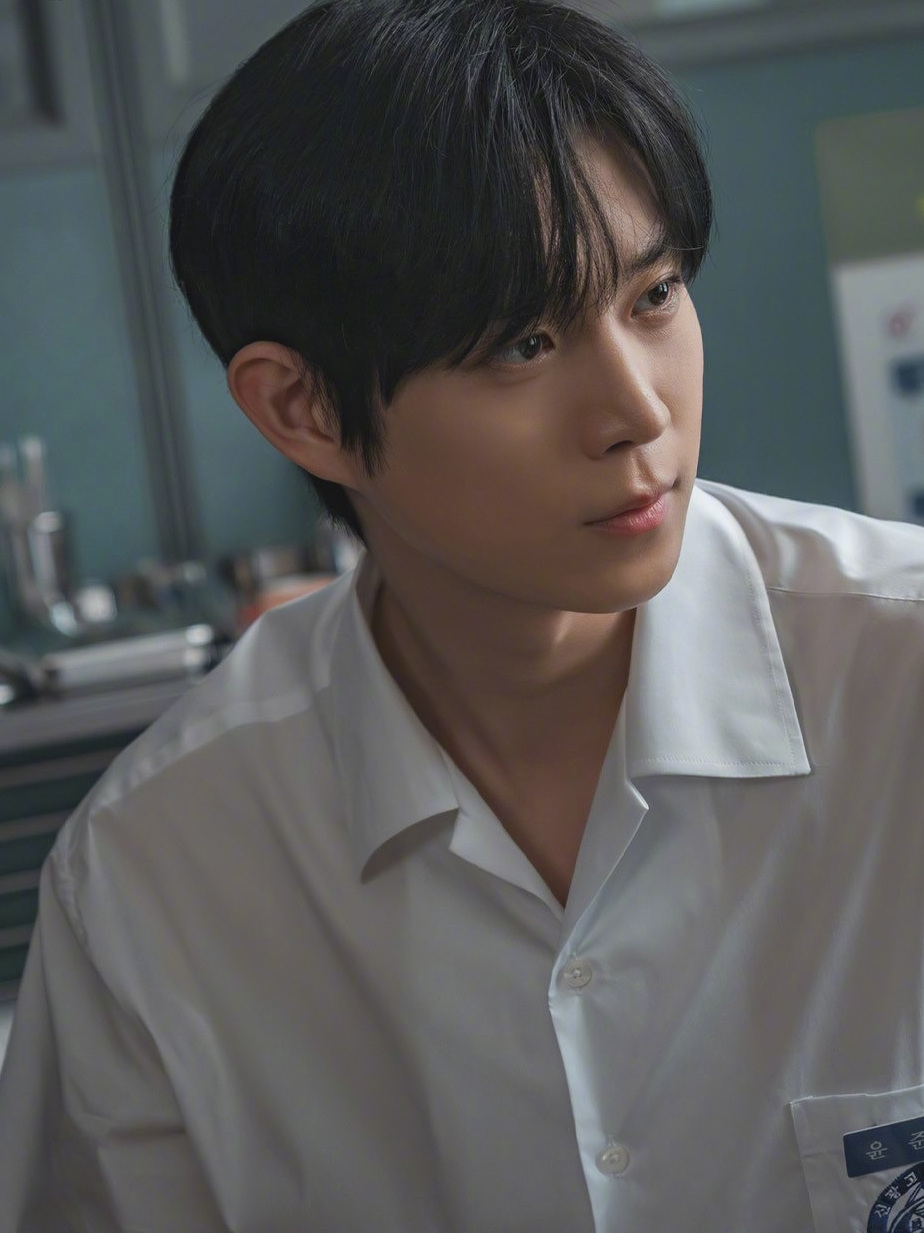 親愛なるX-ユン・ジュンソ