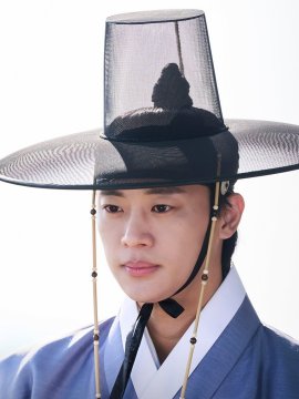 この川には月が流れる-イ・ユン